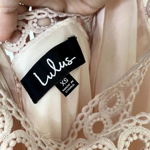 Lulus Any Sway, Shape Or Form Pink Lace Halter Shift Open Back Formal Dress - Picture 10 of 13